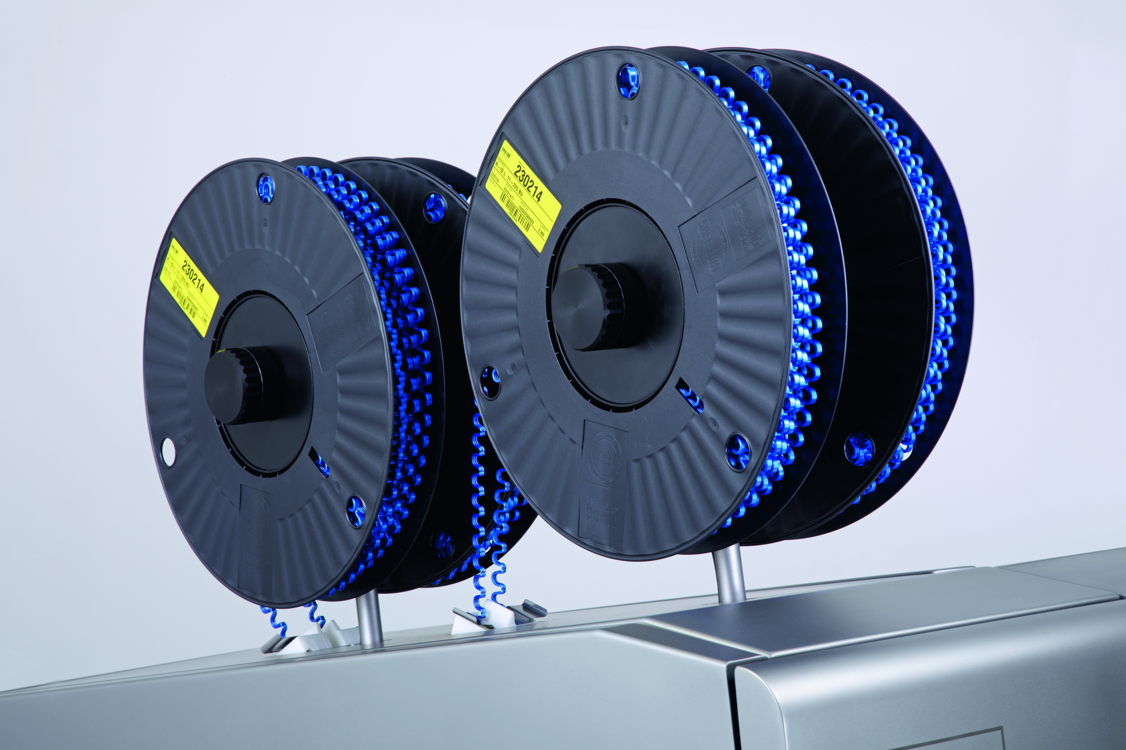 PCS_FCA160XL_detail_pic_master_cmyk.jpg